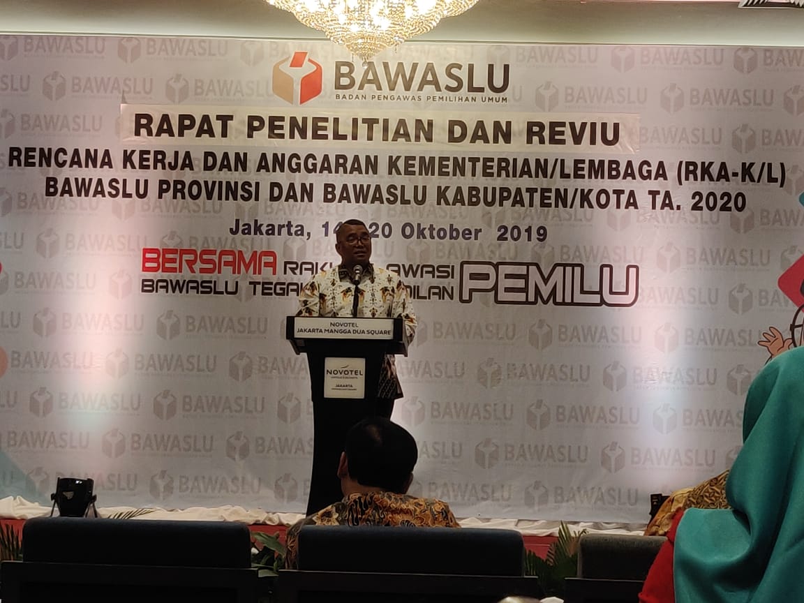 RAPAT PENELITIAN DAN RIVEU RENCANA KERJA DAN ANGGARAN KEMENTRIAN / LEMBAGA (RKA-K/L) BAWASLU PROVINSI DAN BAWASLU KABUPATEN/KOTA