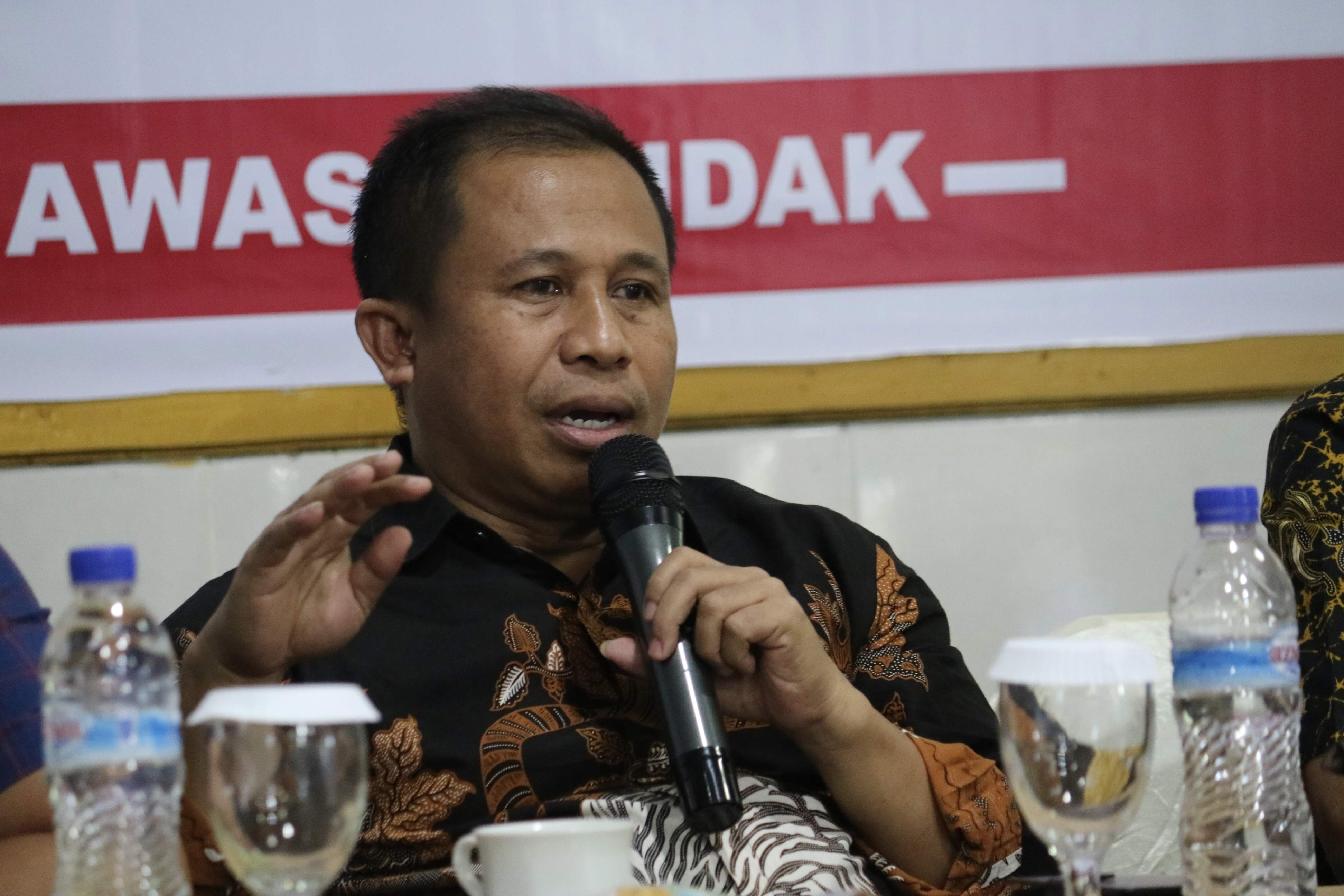 Ketua Bawaslu Lombok Timur Akun Media Sosial Paslon Diawasi