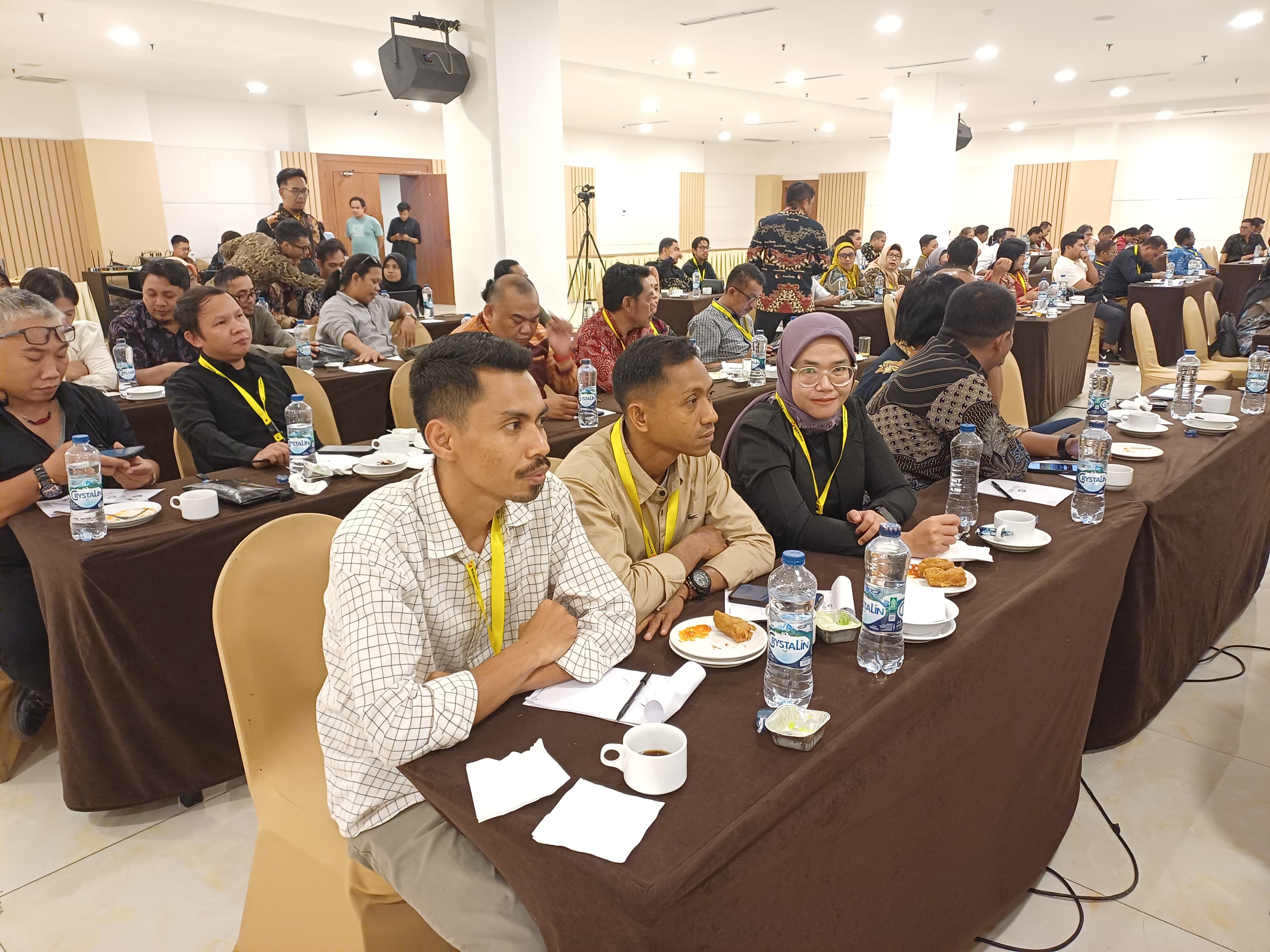 Jumaidi Hadiri Rakornas 