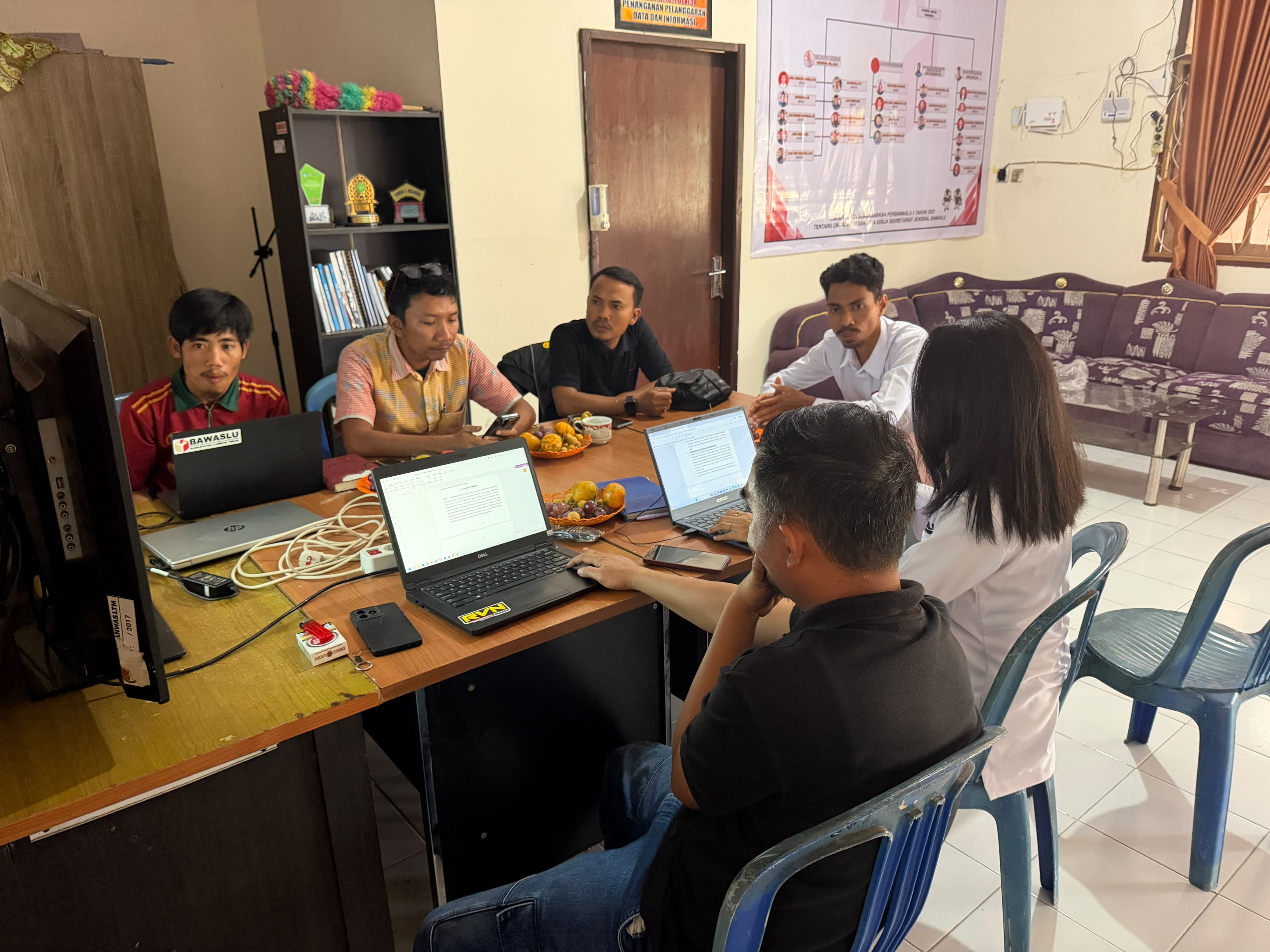 Diskusi rutin