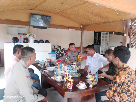 Ketua dan Anggota Bawaslu Lotim Duduk bersama Kapolres Lotim