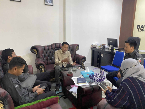 Rapat evaluasi divisi