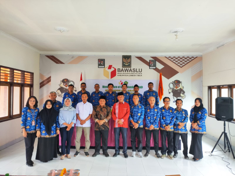 Foto Bersama Usai MoU dilaksanakan