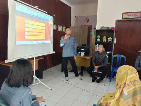 Diskusi Bawaslu Lombok Timur