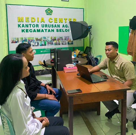 Koordinasi Data Pemilih dengan KUA Selong