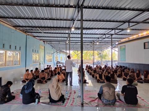 Kegiatan Sosialisasi Pengawasan Partisipatif