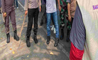 Penertiban Alat Peraga Kampanye Pada Masa Tenang