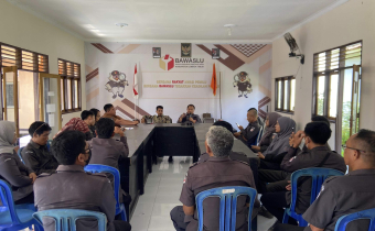 Pelaksanaan Rapat Internal