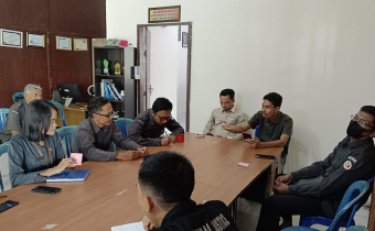 Diskusi Mingguan Bawaslu Lotim